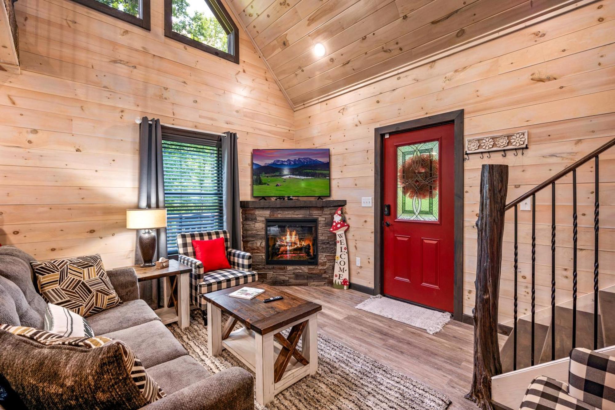 Lil Cabin In The Cove! Mtn Views, Theater, Hot Tub, Games, King Beds, Prime Location! Севьервилл Экстерьер фото